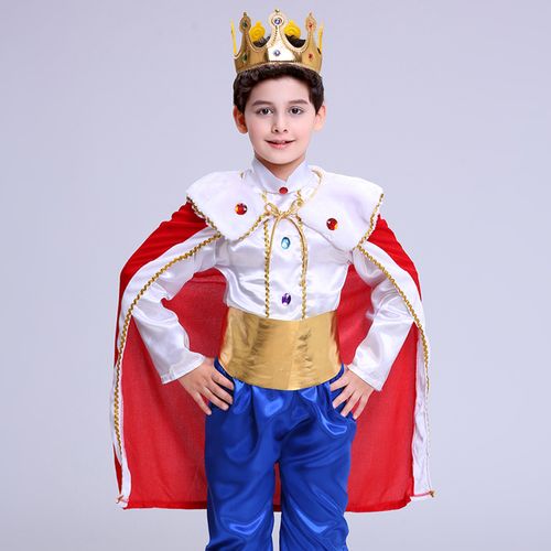 万圣节儿童服装指南 男童披风、国王王子与魔法礼服，让孩子成为派对焦点